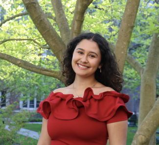 Paula Gonzalez headshot