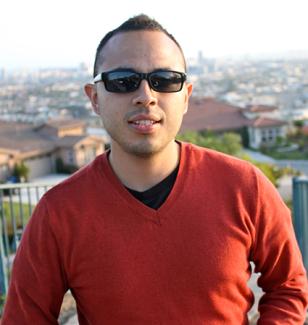 Enrique Villa headshot