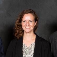 Annie Broughton headshot