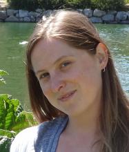 Sara deFosset headshot