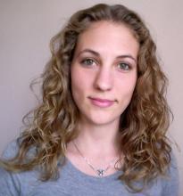 Miranda Fox headshot